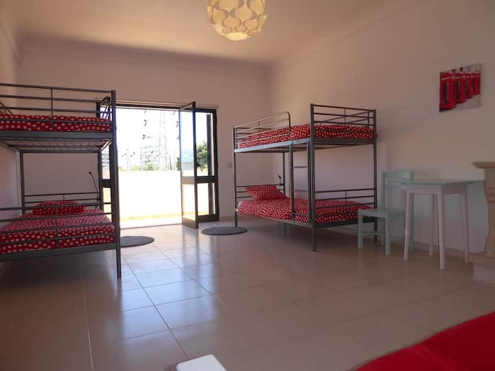 غرفة النوم 1