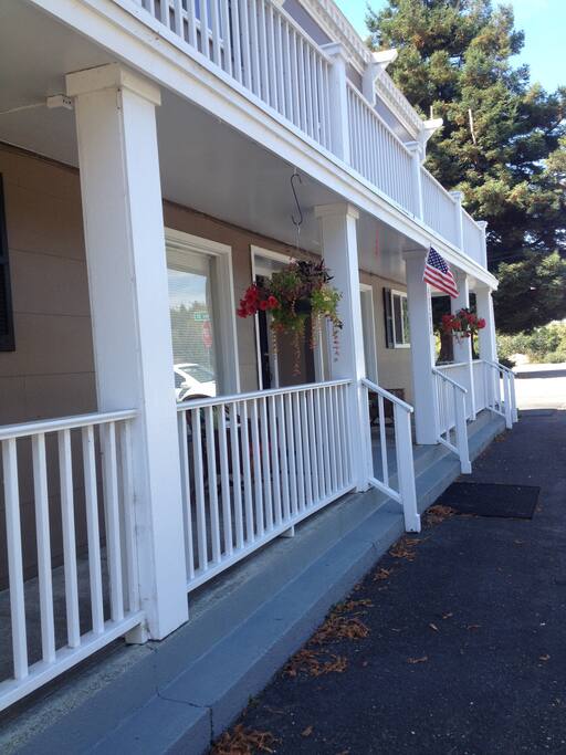View of front porch of Piercy Suite Building in which the Coastal Studio is located.