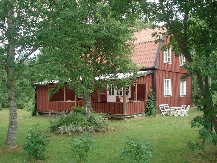 Comfortable house near the sea and hiking Houses for Rent in Väddö