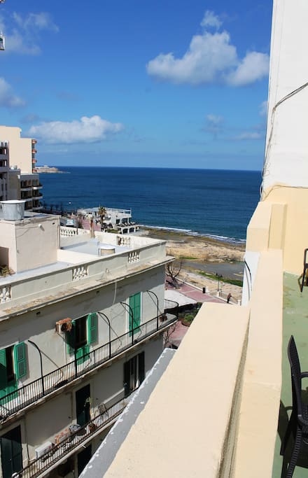 Side seaview from the terrace