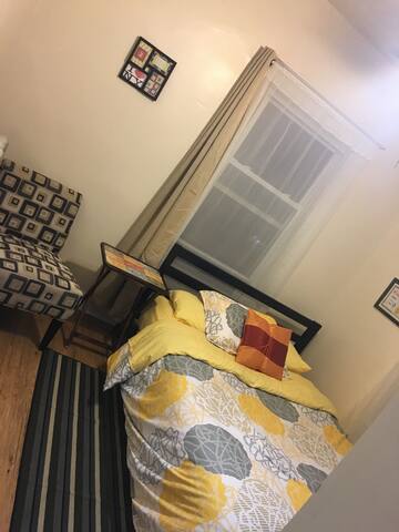 BEST NYC DEAL! 2 train straight to Times Square