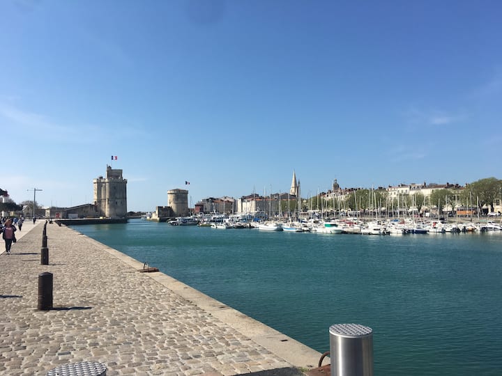 T3 Avec Balcon Port & Aquarium à Pied - La Rochelle