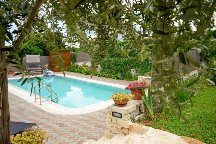 HelloApulia Villa Flora with private pool gallery image 5