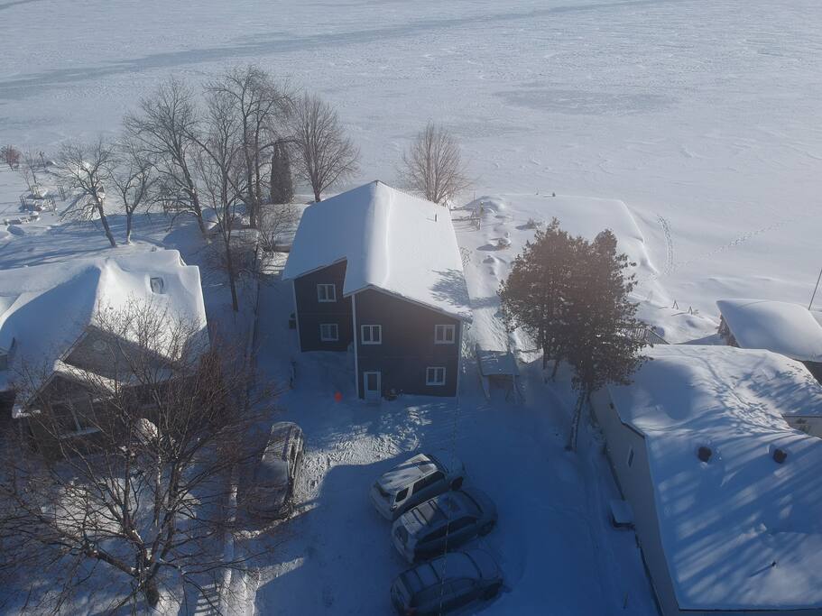 Ariel Street View Winter