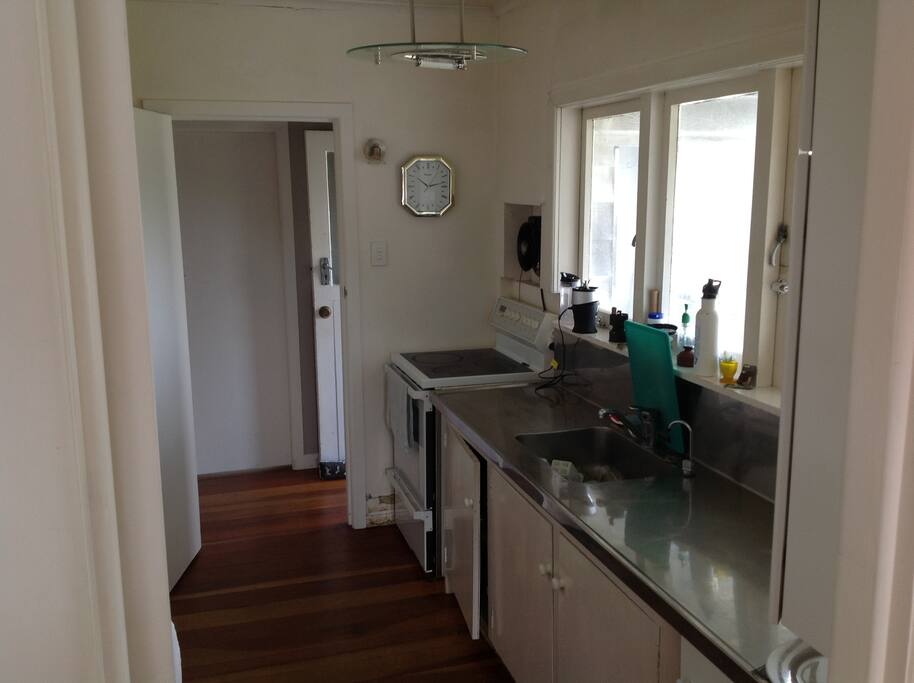 Kitchen front bench