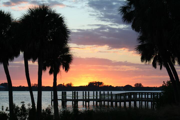 Airbnb Englewood Holiday Rentals Places To Stay Florida
