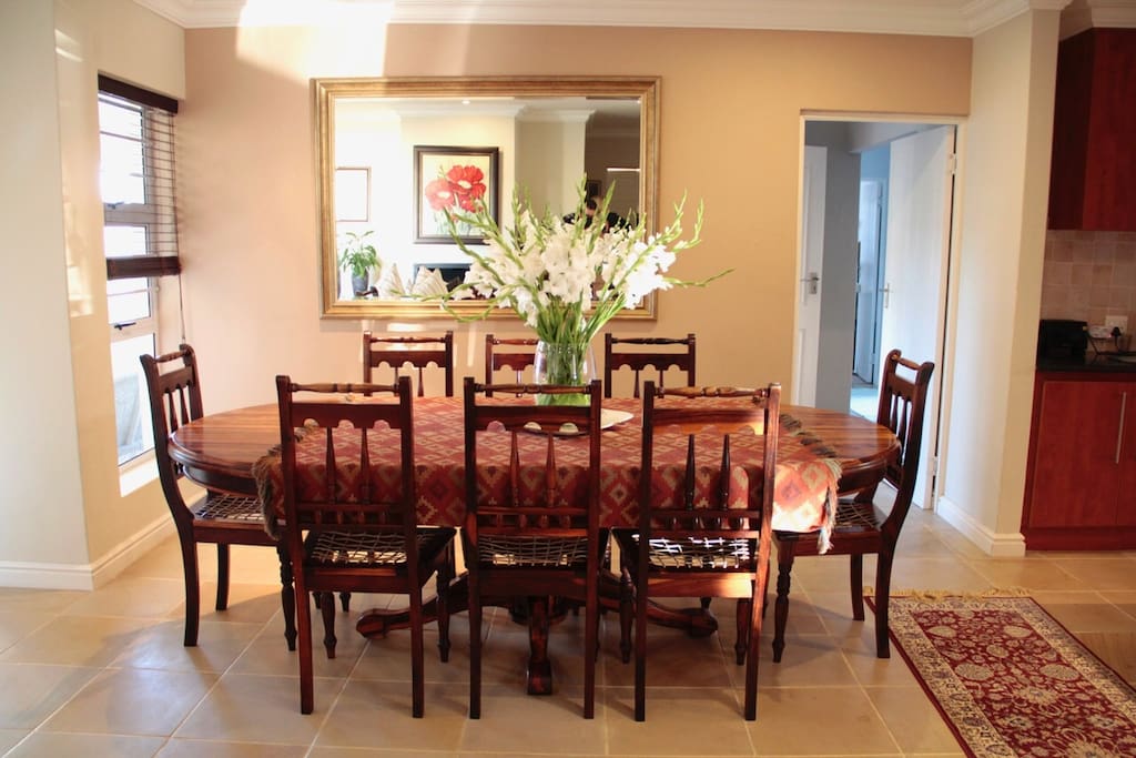 Open plan dining area