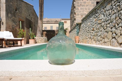 Anuncio de Airbnb popular: RELAX IN MALLORCA en Petra