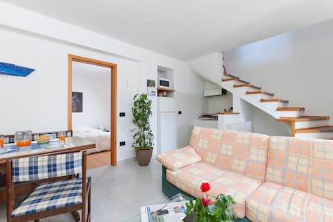 Top Airbnb: House Sanchi with private Pool by 22 Estates in Vinež
