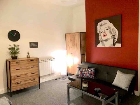 Top performing Airbnb: Belmont Apartments -serviced accomodation in Tuebrook And Stoneycroft