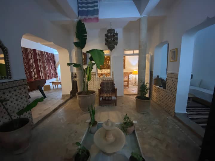 Authentique Riad Dans La Medina - エッサウィラ