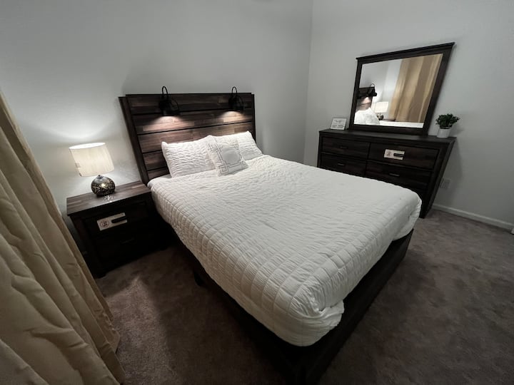 Kitanda cha ukubwa wa malkia