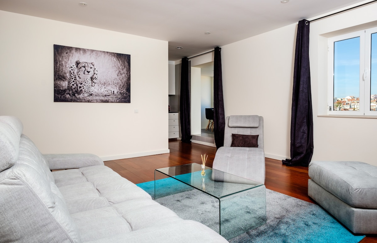 Airbnb em destaque: Top Floor City Center Apartment with Amazing Views em Arroios