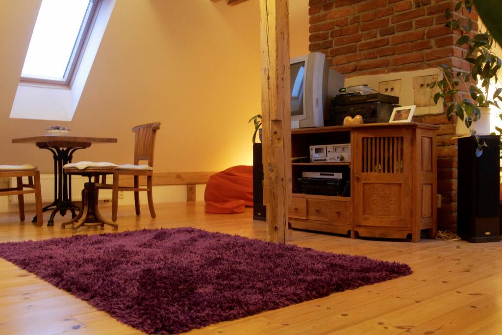 The Main Room
(from entryway)
