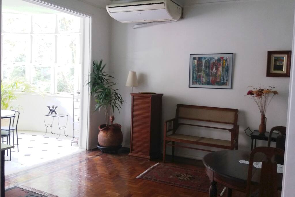 Sala de jantar / Dining room
