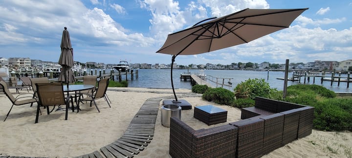 Waterfront beachouse