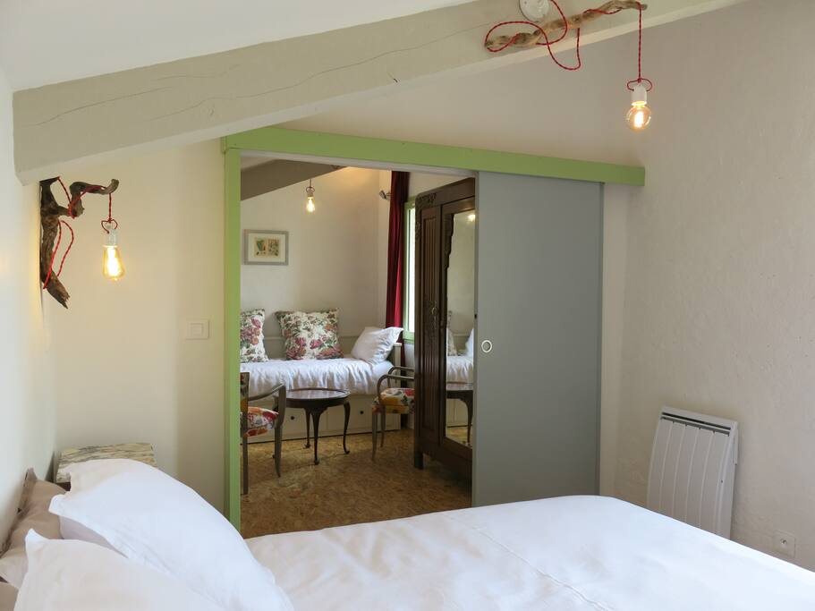 Chambre Trois