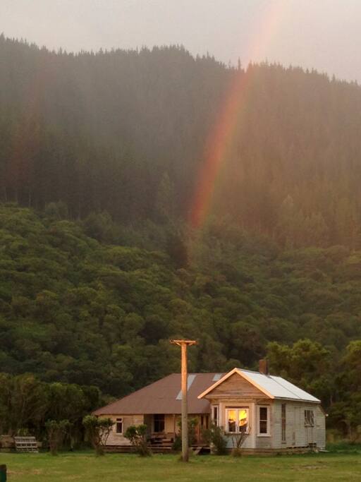 In it’s third iteration, barged to different homes around the Sounds, the historic villa at Kupe Bay is a semi-restored 1900s colonial style farm house with views over mountain and marsh frontage