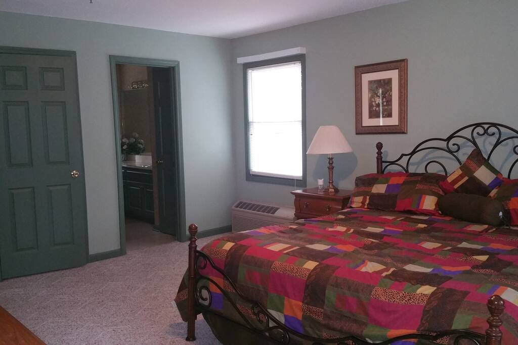 1 Bedroom, 1 Bed, 1 Bathroom, 1 closet, Dresser And TV. Shower Tub and 2 sinks. Your room is private and has locks for your privacy.