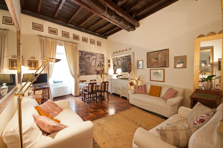 Lovely suite – Campo de’ Fiori