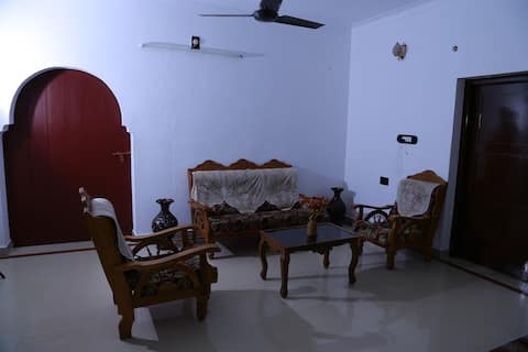 Love Dale LakeSide HomeStay room 1