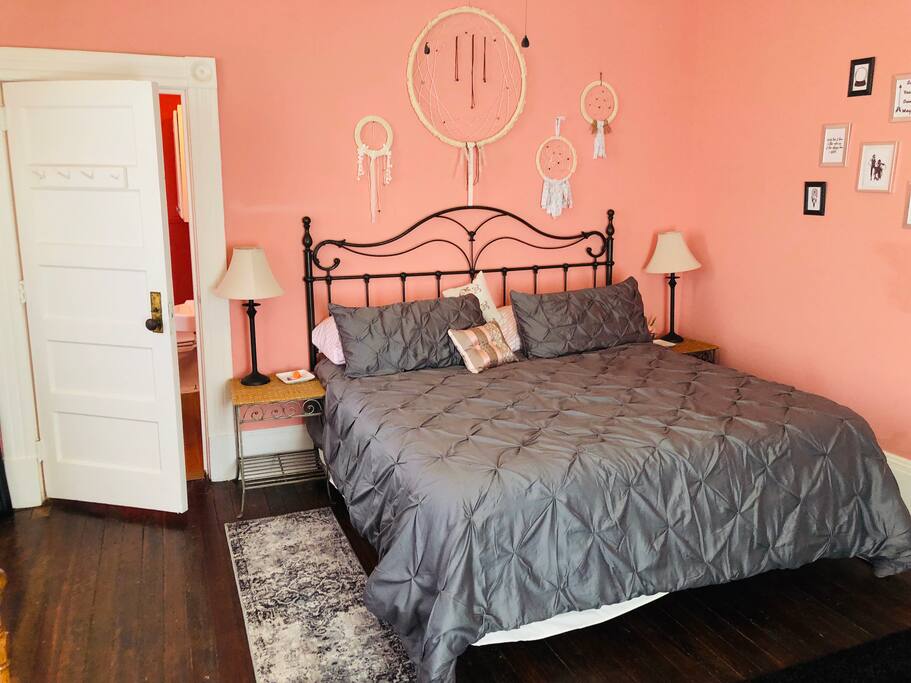 The King Room - King bed and has private bathroom