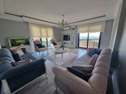 Duplex Modern, 4+1 / 4 air conditioning with a view and a terrace