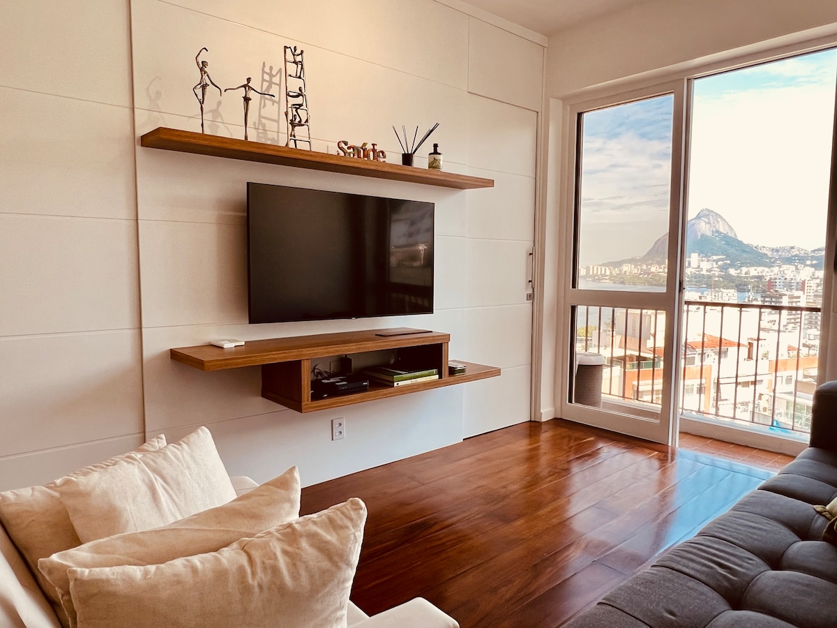 Sala de estar com TV e Netflix

Sala con TV y Netflix.