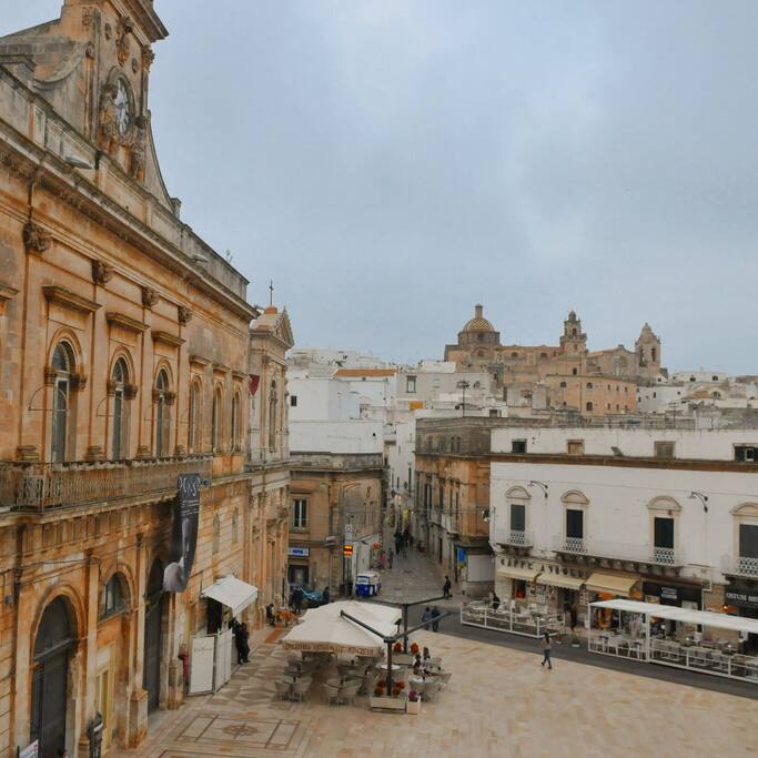 Vista sulla piazza