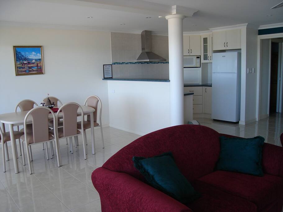 lounge/kitchen apartment 2