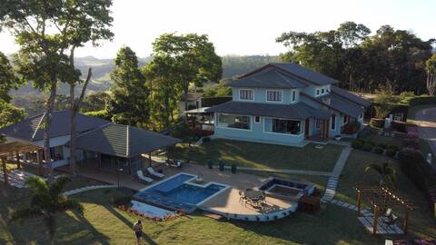 Casa Azul Mansion! Exclusive in the region