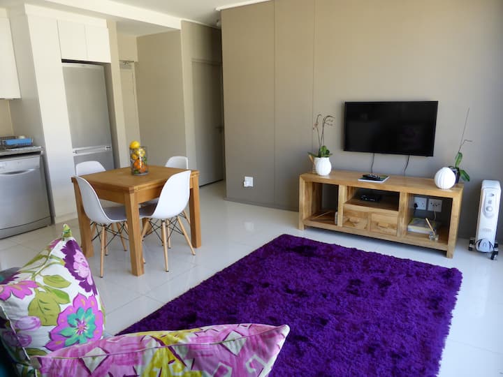 Modern Apartment In Green Point, Ct - Claremont