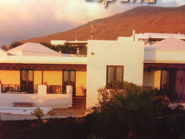 Apartment in Villa mit Privatpool