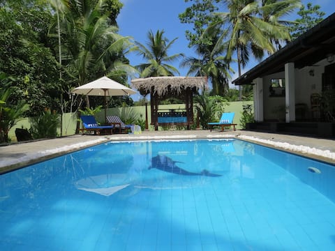 Villa Sapphire, generator, private pool A/C WiFi