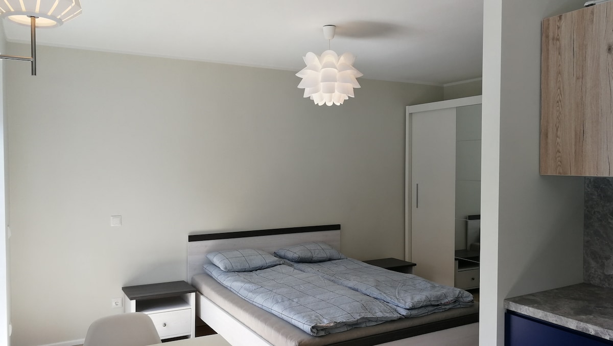 Апартамент 6