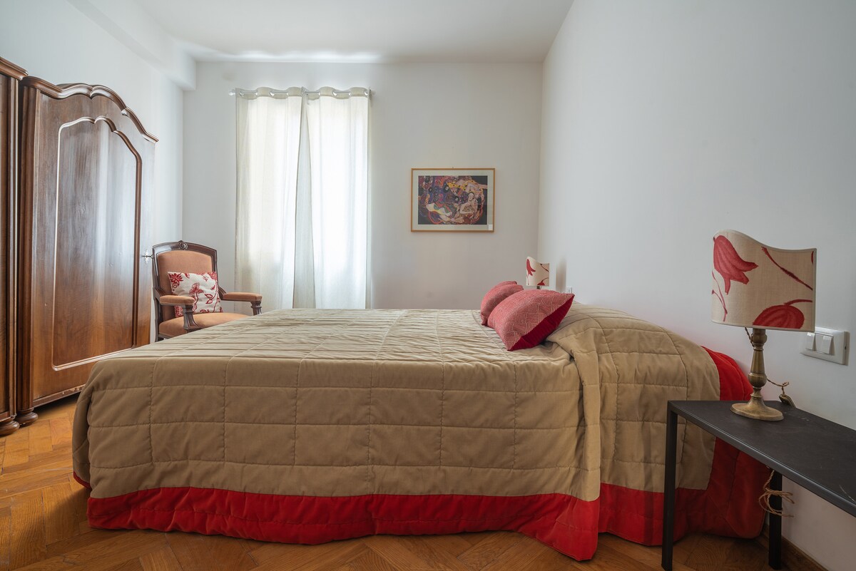 غرفة نوم مزدوجة