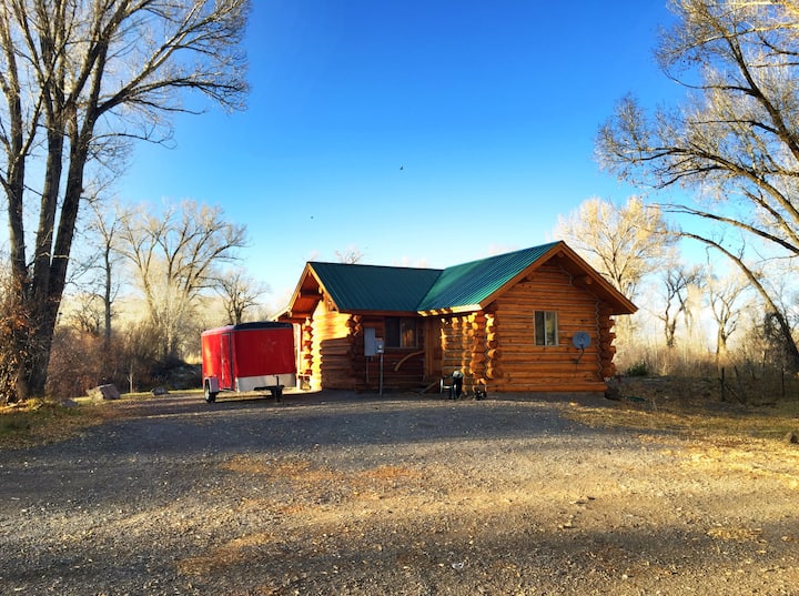 Private Cabin on the Conejos River Cabins for Rent in Antonito