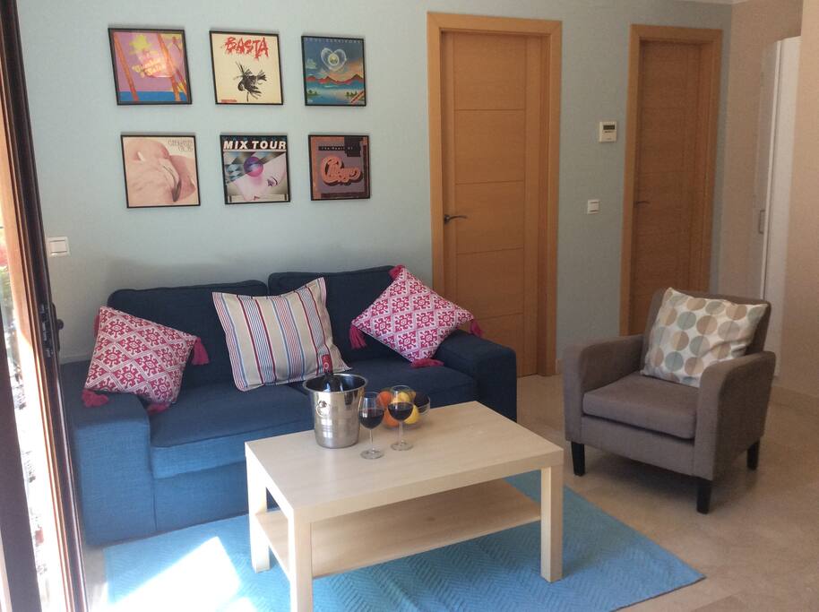LIVING ROOM-SALON PRINCIPAL