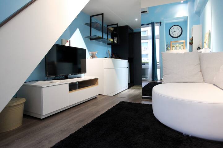 雲朵飄飄藍天白雲愛情海套房~全新裝潢!