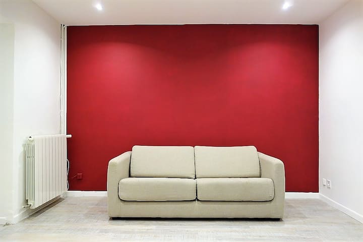 De slaapbank in de woonkamer van de T2 als je voor 12 personen huurt