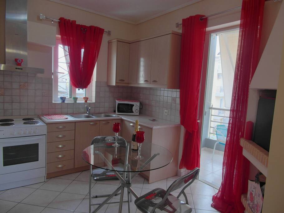 kitchen fully equiped
