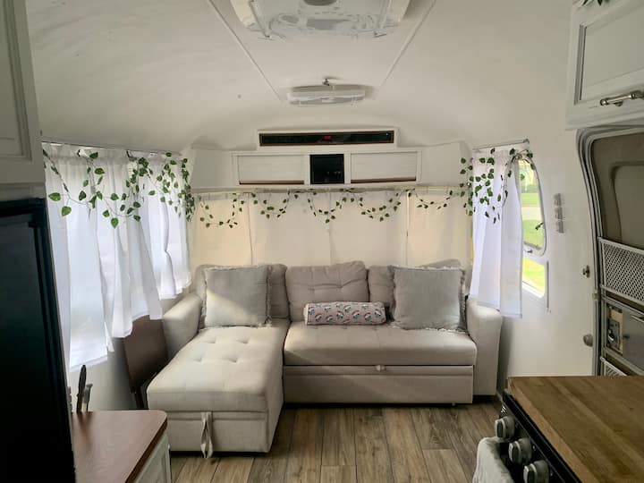 “Carabana Queen” Airstream - Columbus, GA