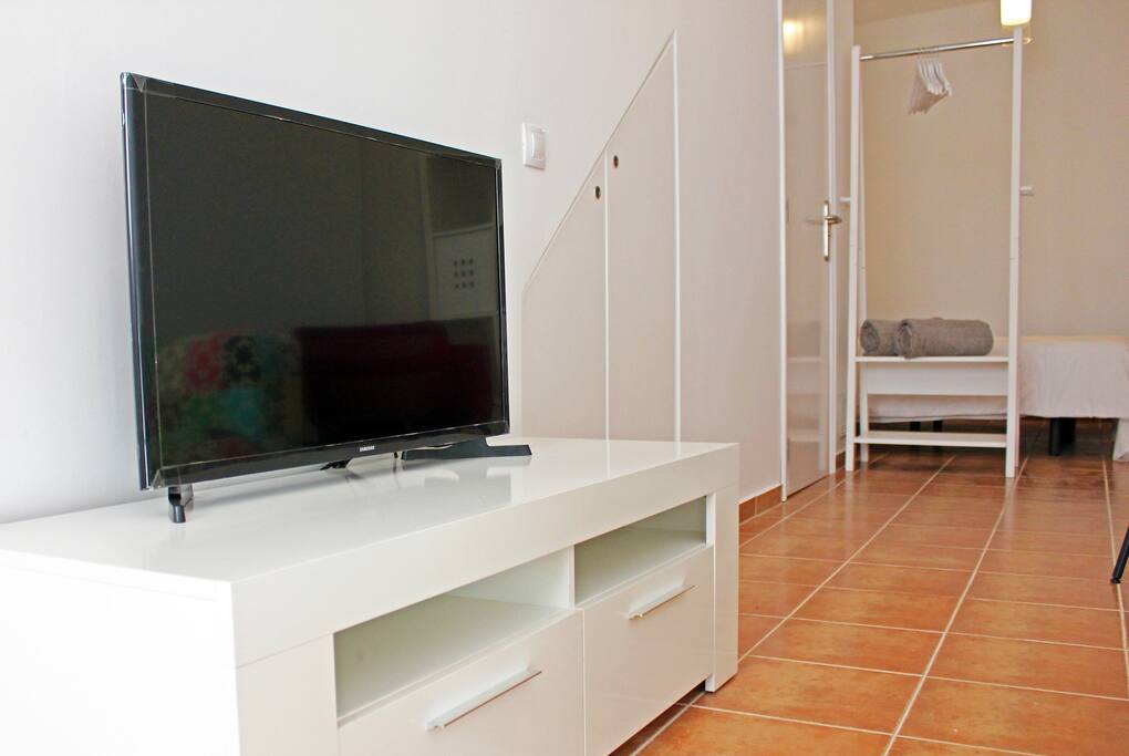 TV