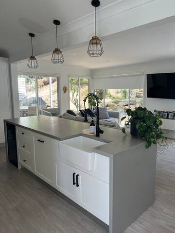 Family Home on the Northern Beaches of Sydney gallery image 2