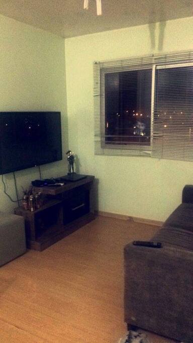 Sala + Televisão