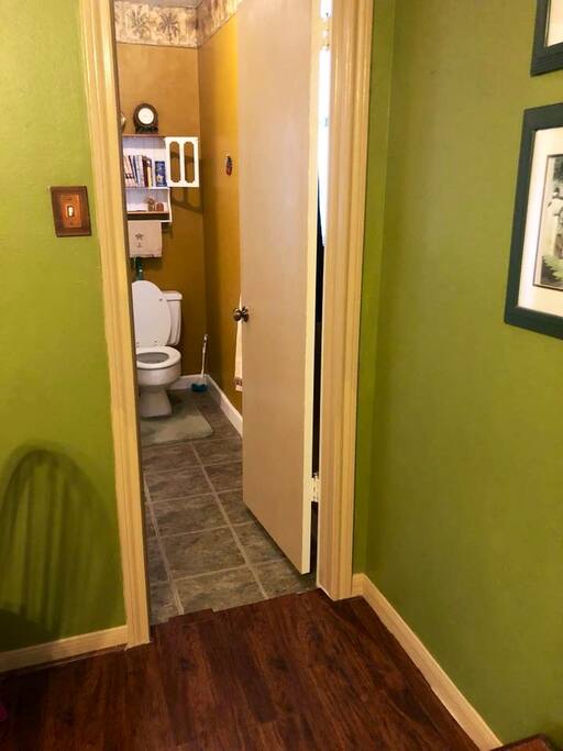 Private entrance to bath off bedroom