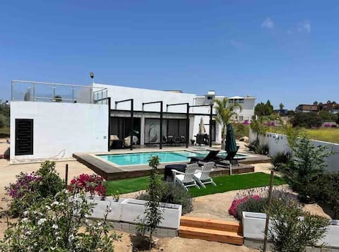 Valle de Guadalupe, Casa María Silvia
