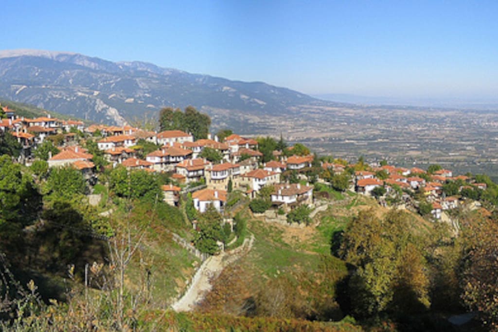 Traditional Village of Paleos Panteleimonas