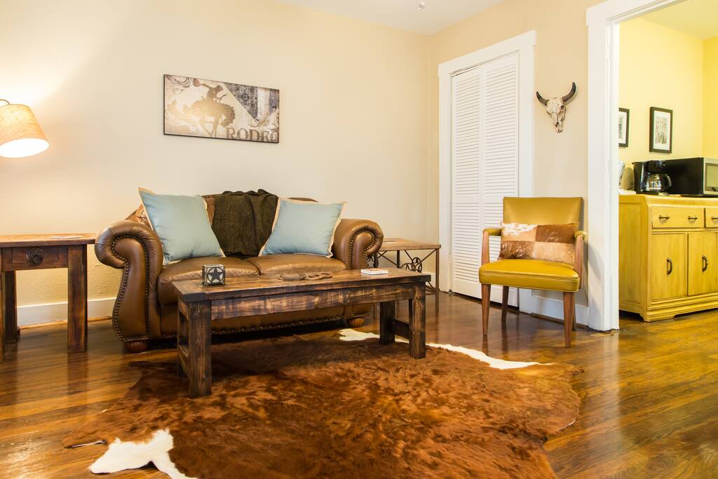 Top 100 Airbnb Rentals in Fort Worth, Texas