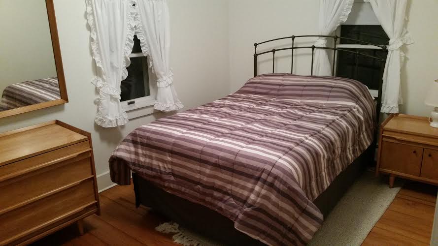 Third bedroom 2nd floor with full bed.